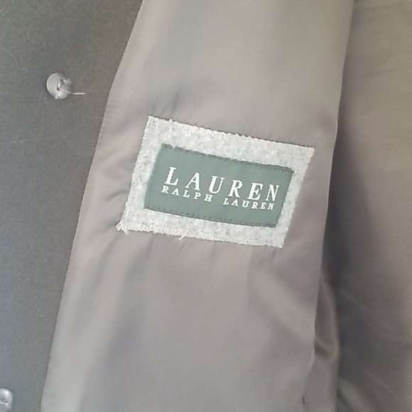 Wool coat - Picture 2 of 3